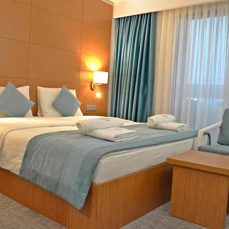 Hotel Tezmadra *